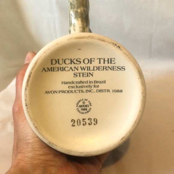 Ducks & hunting dogs Avon beer steins in very good condition- patina on… - Picture 8 of 13
